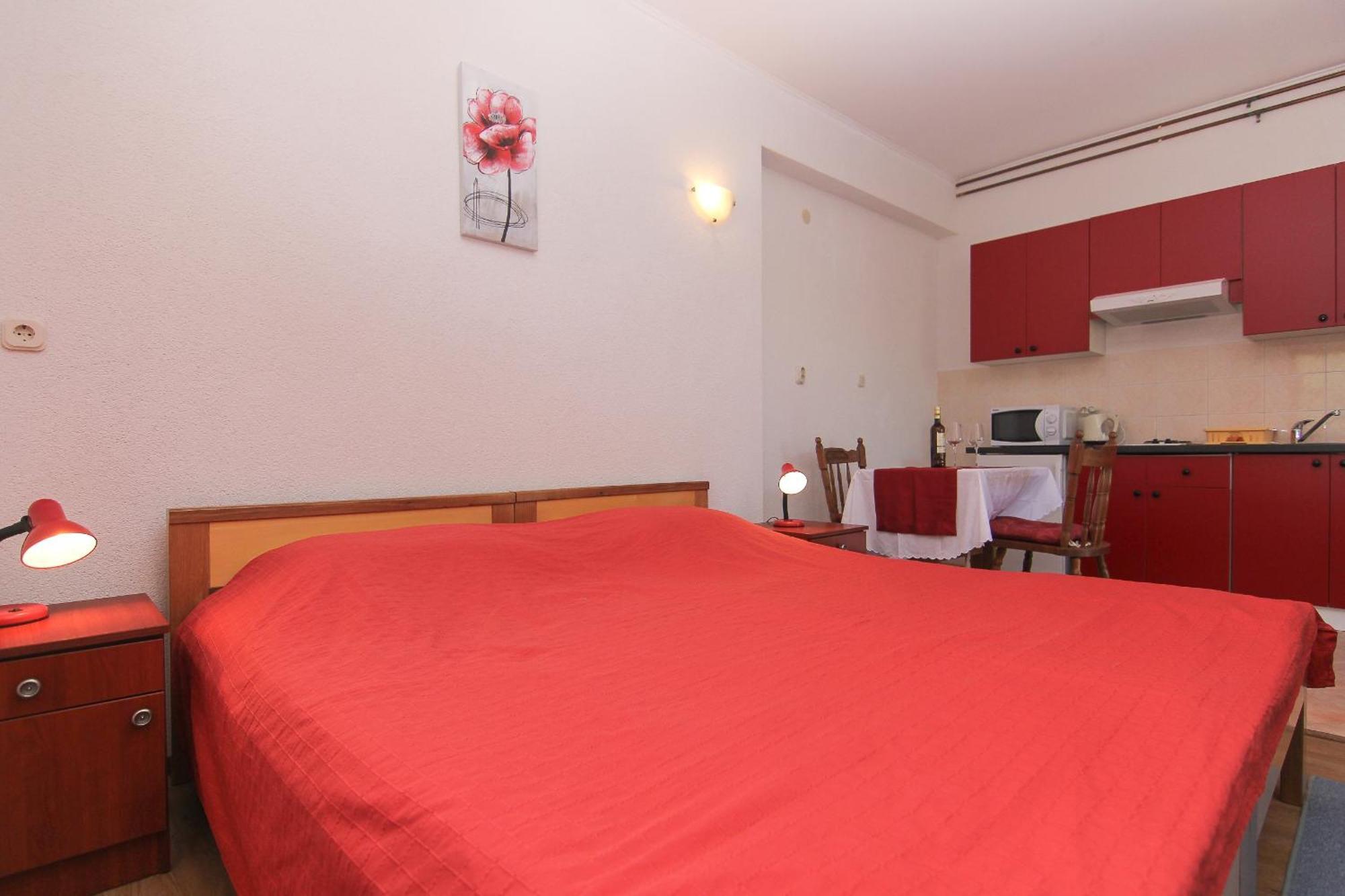 Family Friendly Apartments With A Swimming Pool Baska Voda, Makarska - 12442 Cameră foto